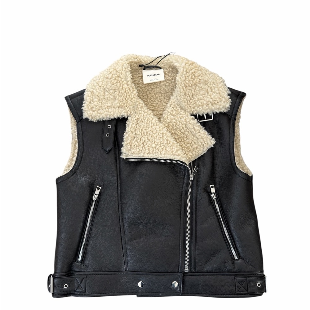 Pull&Bear Black and Cream Sleeveless Jacket